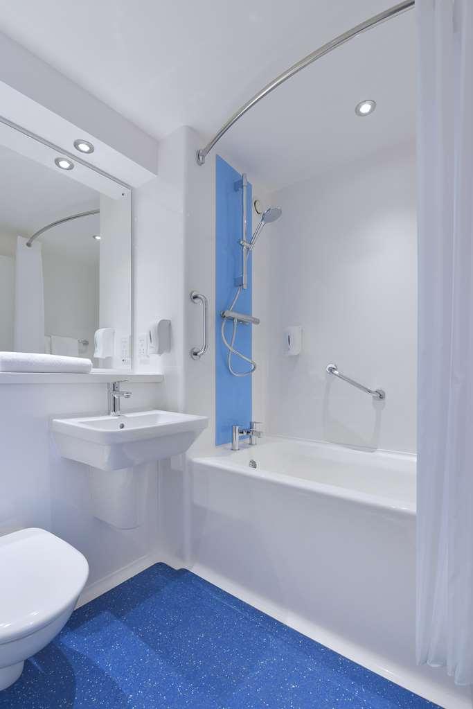 Travelodge London Wimbledon Morden Morden  Oda fotoğraf