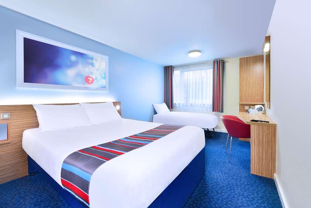 Travelodge London Wimbledon Morden Morden  Oda fotoğraf